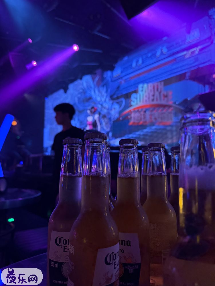 广州比较出名的酒吧怎么选?老司机教你避开雷区!