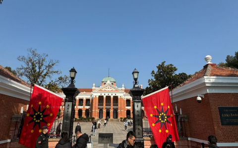 广州夜场排行榜怎么选？本地人推荐这几家不踩坑！